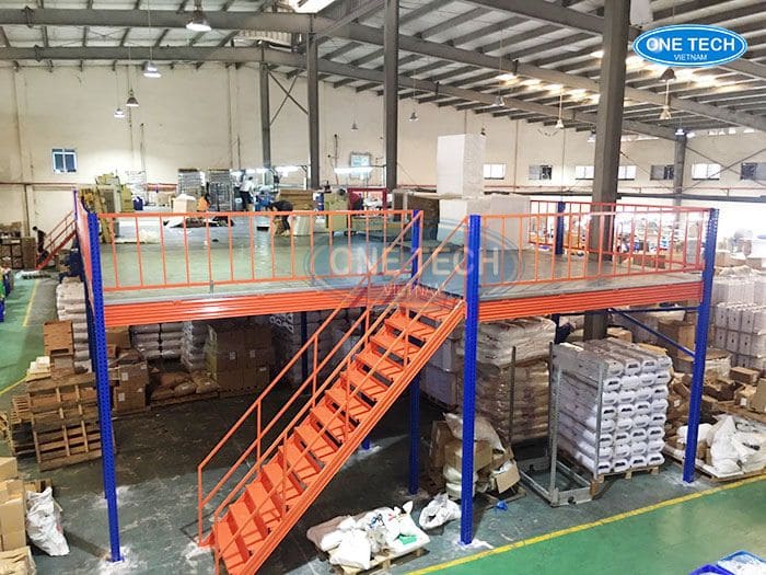 Kệ sàn Mezzanine tiết kiệm không gian lưu trữ